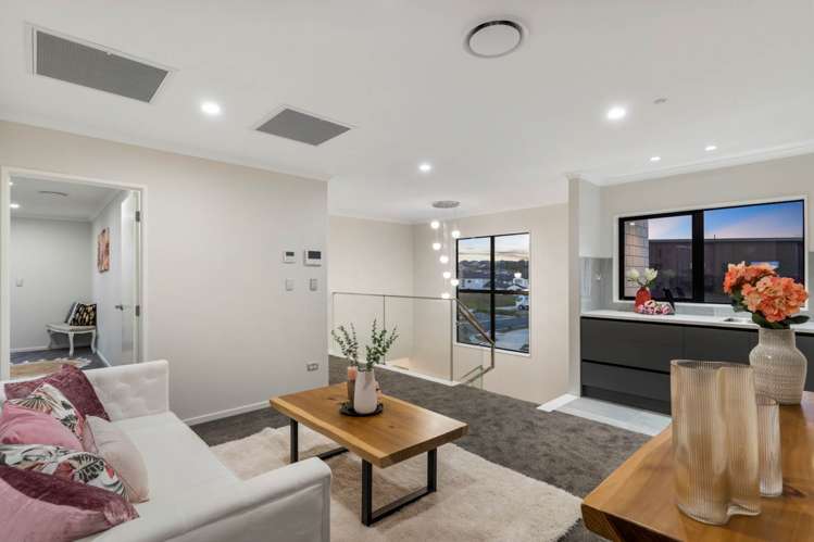 11 Bush View Place Flat Bush_11