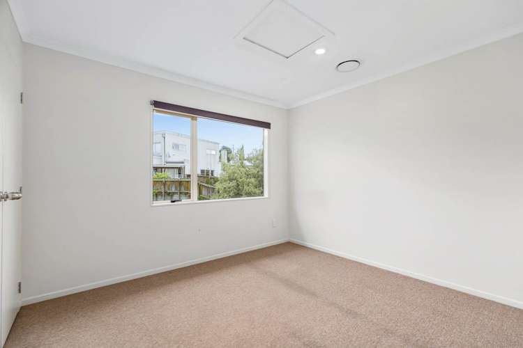 15a Kimber Hall Avenue Mount Roskill_5