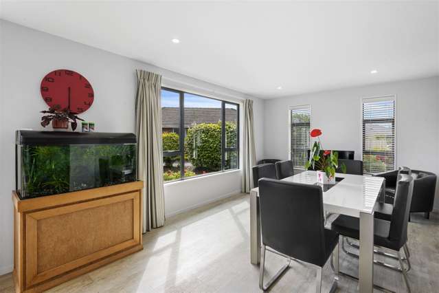 22 Derrett Place Saint Martins_3