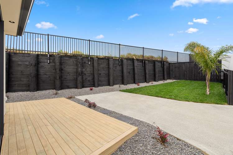 5 Hayley Court Millwater_19