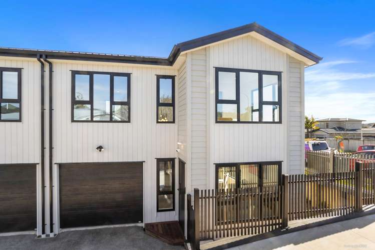 45A&B Commodore Drive_0