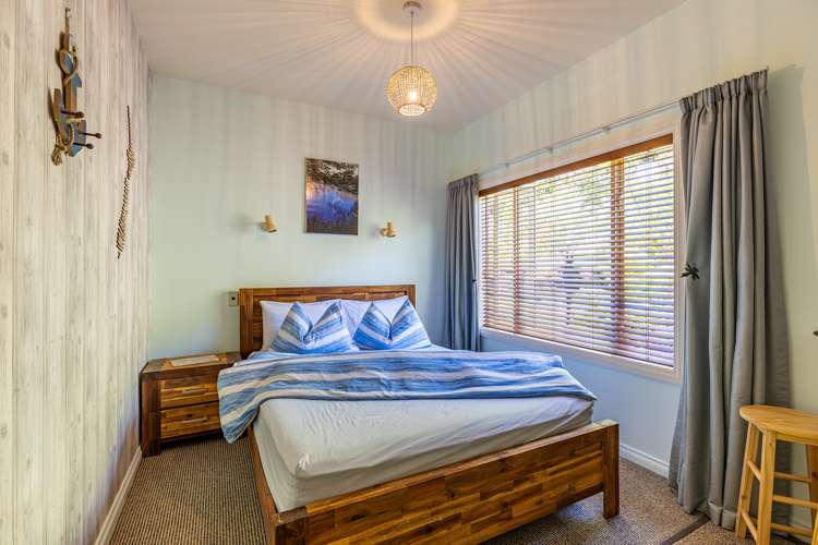 784 Queen Charlotte Drive Havelock_6