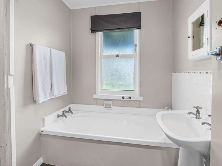 86 Rua Avenue Waitarere Beach_19