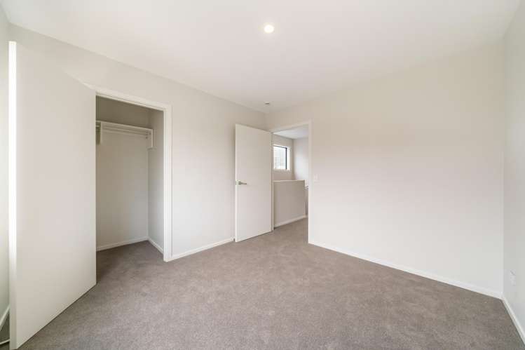 14/4; 15/4 Tawhai Street Stokes Valley_13