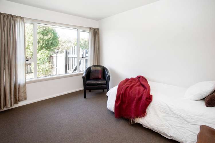 67 Moffat Drive Lincoln_11