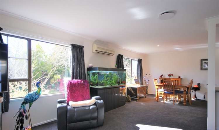 15 Karaka Road Waikari_14