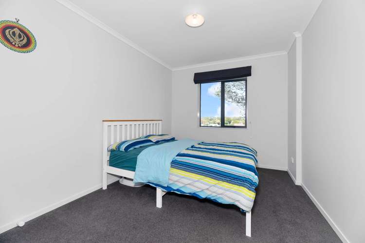 14 Whakawhiti Loop Avondale_11