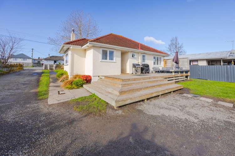 68 Racecourse Road_0