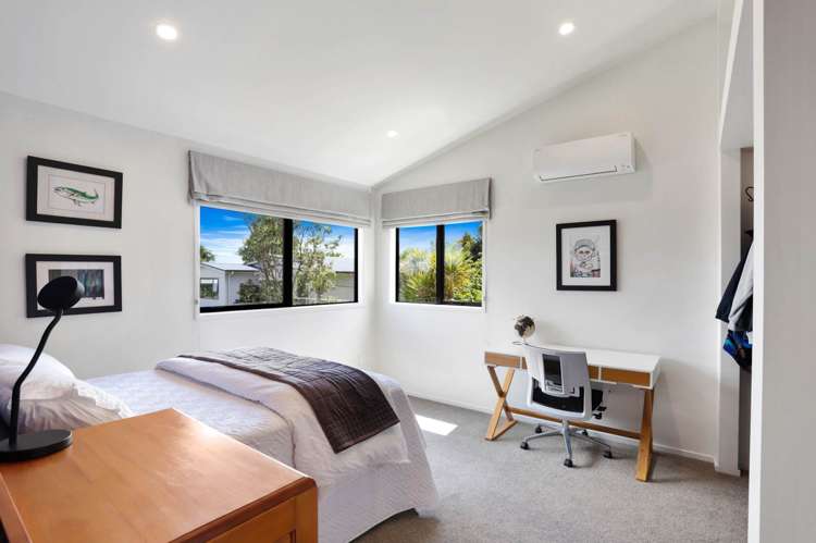 24 Isobel Road Greenhithe_18