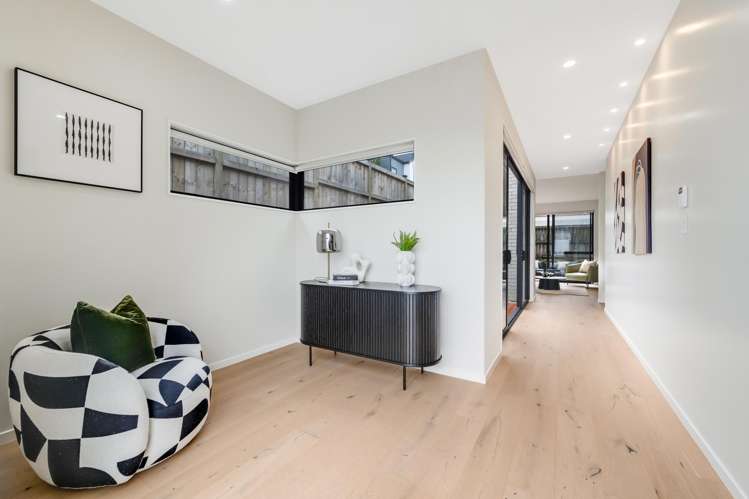 11B Matterhorn Crescent_4