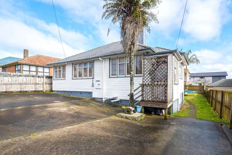 1177 Dominion Road Mount Roskill_12