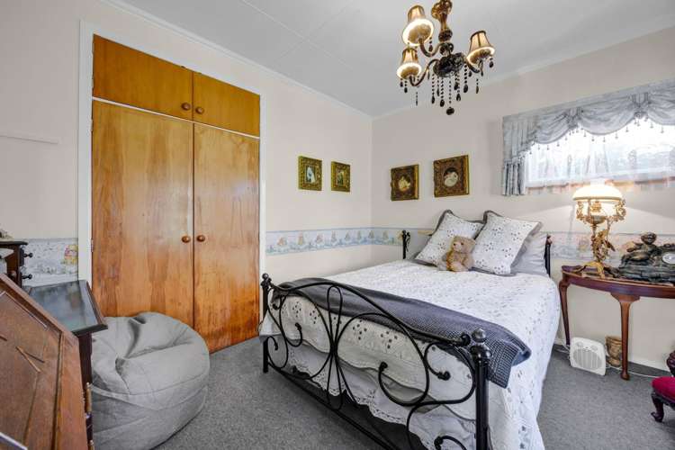 24 Castle Street Eltham_13