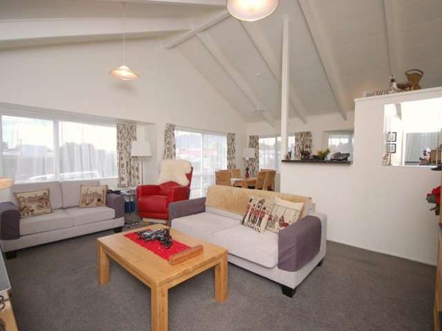 1 Hinemoa Avenue Taupo_2