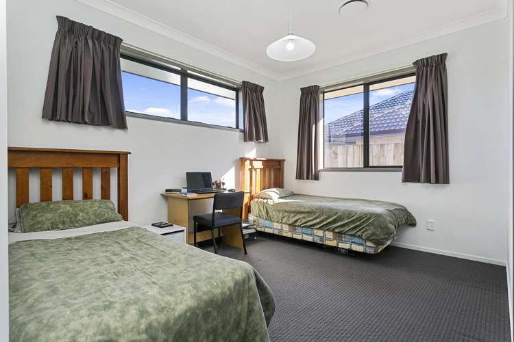 8 Libby Crescent Cambridge_13