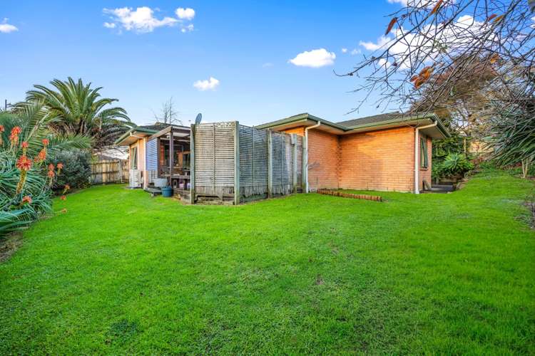 10 Lake Panorama Drive Henderson_12