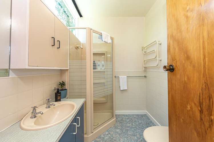 59 Great North Road Saint Johns Hill_14