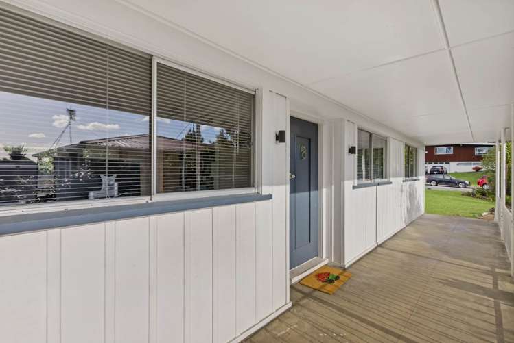 18 Lawrence Crescent Hillpark_21