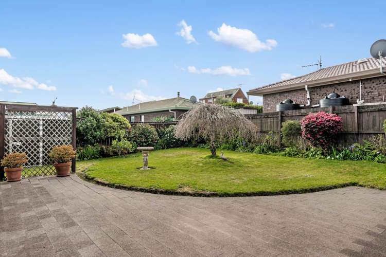 17 Parramatta Place Botany Downs_19