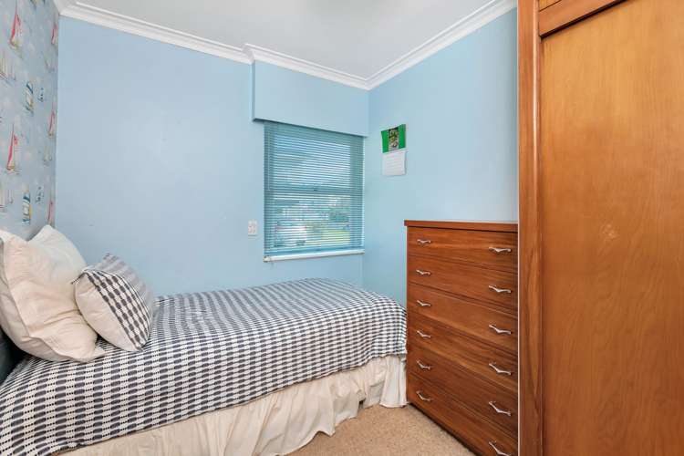 7 Hamlet Place Pukekohe_12