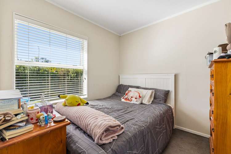 39 Stranraer Crescent Wattle Downs_19