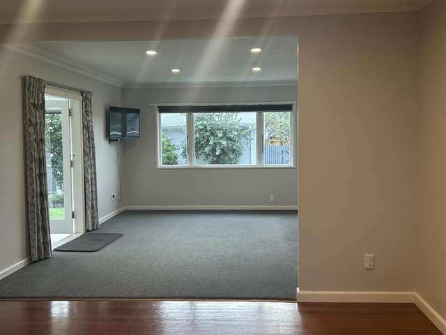 2/27 Trevelyan Street Onekawa_3