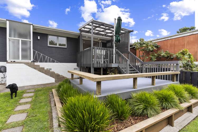 8 Harford Place Pakuranga Heights_9