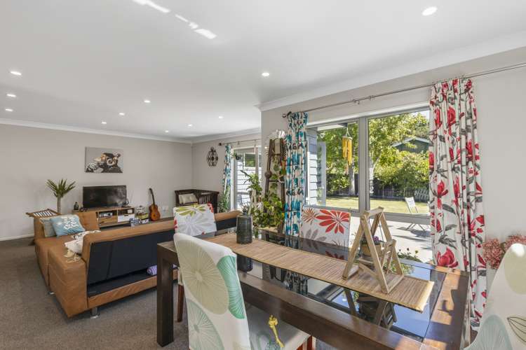 2/368 Stokes Valley Road Stokes Valley_7