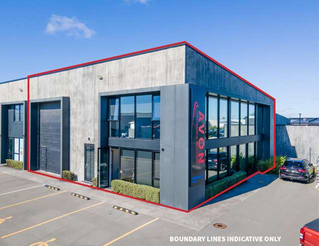 Premium Grade Warehouse, Showroom & Office