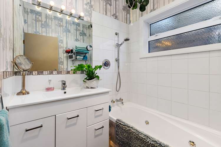 34 Cavendish Square Strathmore Park_12