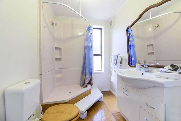 1 Kallista Place Browns Bay_13