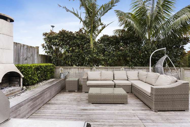 2 Columbia Crescent Beachlands_13