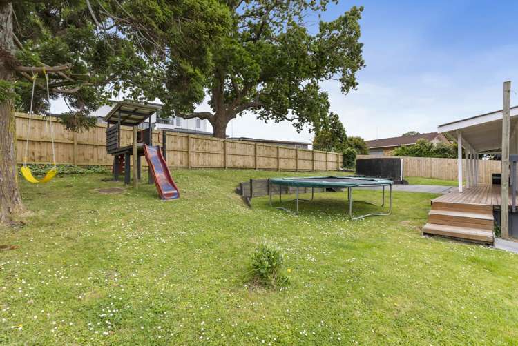 18 Penton Road Stanmore Bay_19