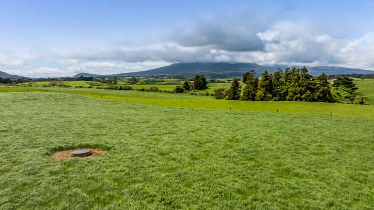 165 Oxford Road Okato_30