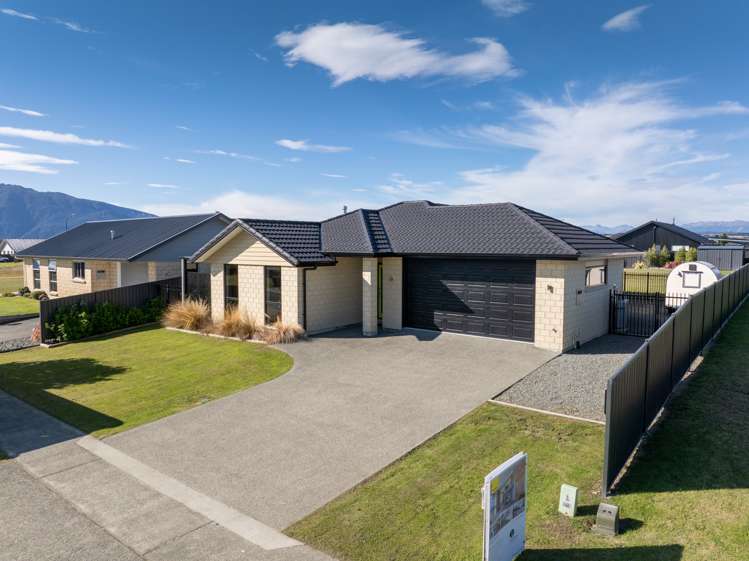 8 Hidden Lakes Avenue Te Anau_27