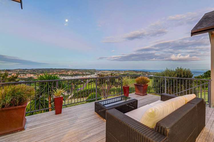 15 Balboa Drive Matakatia_24