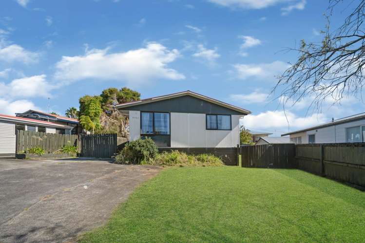 1/79A Colwill Road Massey_13