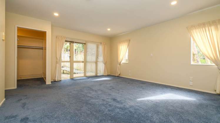 11 Hogarth Rise West Harbour_16