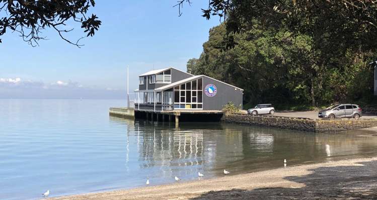 44a Landing Road Titirangi_16