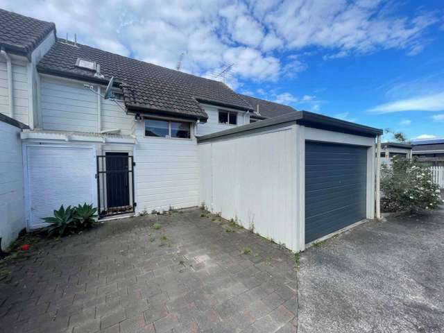 2/8 Mcfarland Street Remuera_1