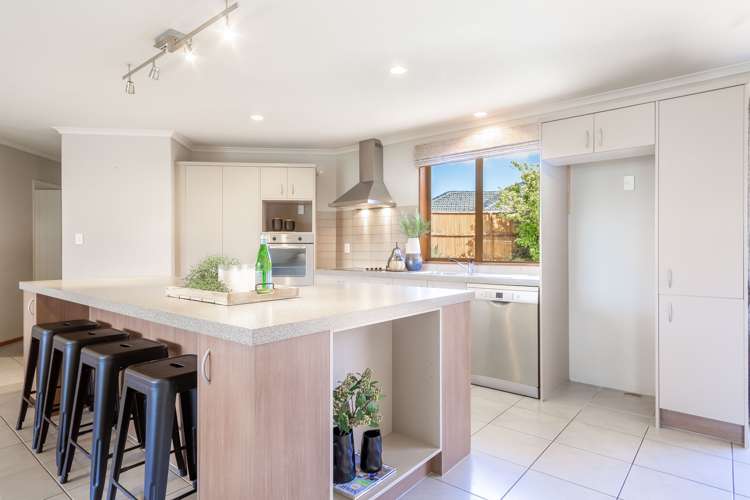 12 Tarrango Way Rototuna_9