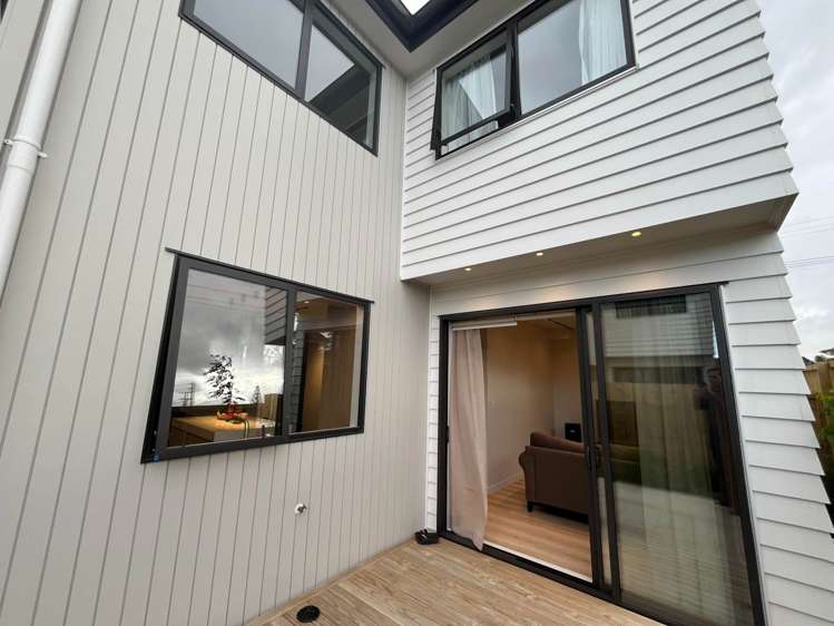 2/31 Hamlin Road Mount Wellington_11