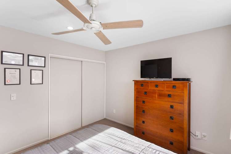 2/20 Braddon Street Addington_9