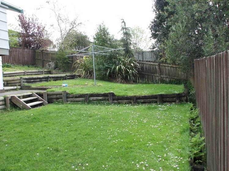 3 Tesla Place Totara Vale_5