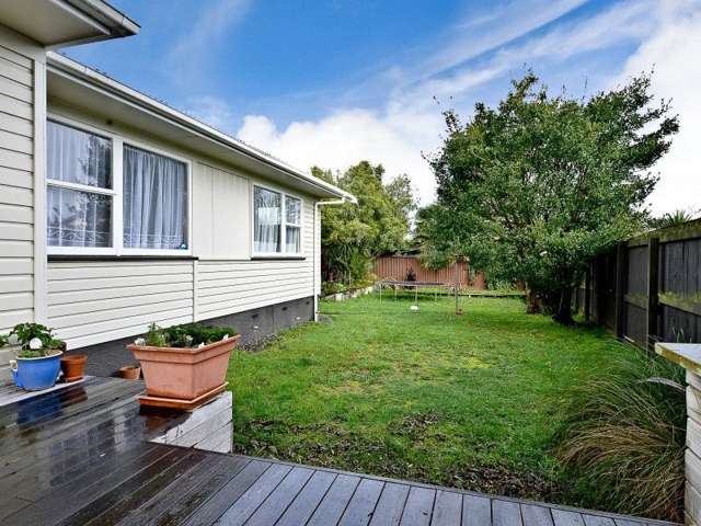 37 Fuchsia Avenue Pukete_1