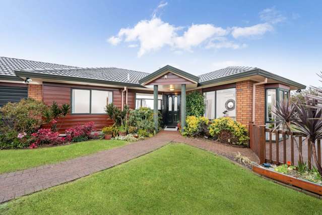 157 Burswood Drive Pakuranga Heights_1