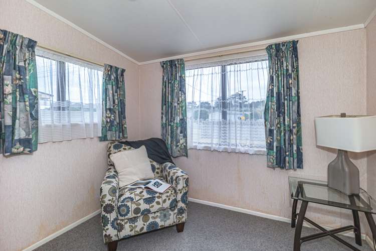 55 Koputara Road Himatangi Beach_8