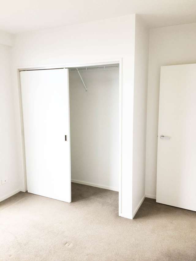 5a/84 Gunner Drive Te Atatu Peninsula_4