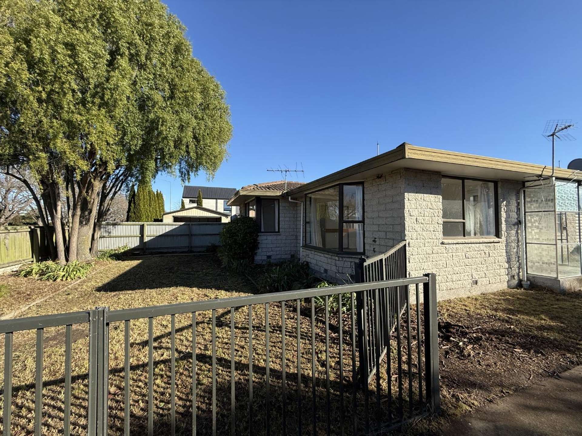 201 Innes Road 1544_0