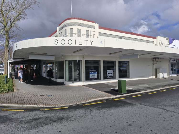 809 Victoria Street Central_0