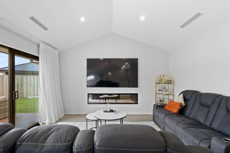 6 Gemstone Place Rolleston_11